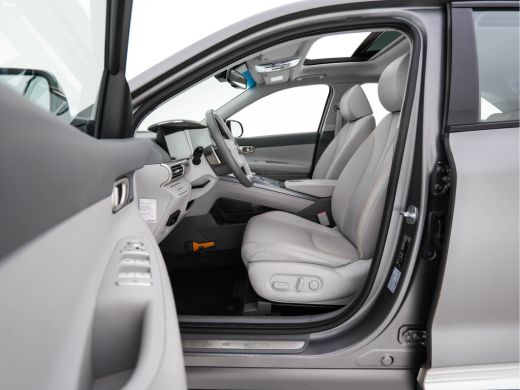 Hyundai Nexo FCEV Plus Pack [ HYDROGENIUM ] (INCL-BTW) Aut. *PANO | LEATHER | NAVI-FULLMP | ADAPTIVE-CRUISE | ... ActivLease financial lease