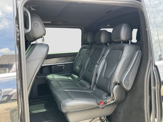 Mercedes-Benz V-Klasse 300d Extra Lang DC Avantgarde | Luchtvering | Burmester | Trekhaak | Zijwindass. | Elektr. Schuif... ActivLease financial lease