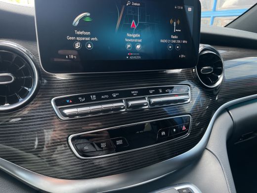 Mercedes-Benz V-Klasse 300d Extra Lang DC Avantgarde | Luchtvering | Burmester | Trekhaak | Zijwindass. | Elektr. Schuif... ActivLease financial lease