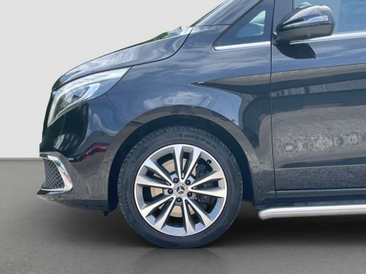 Mercedes-Benz V-Klasse 300d Extra Lang DC Avantgarde | Luchtvering | Burmester | Trekhaak | Zijwindass. | Elektr. Schuif... ActivLease financial lease
