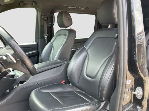 Mercedes-Benz V-Klasse 300d Extra Lang DC Avantgarde | Luchtvering | Burmester | Trekhaak | Zijwindass. | Elektr. Schuif... ActivLease financial lease