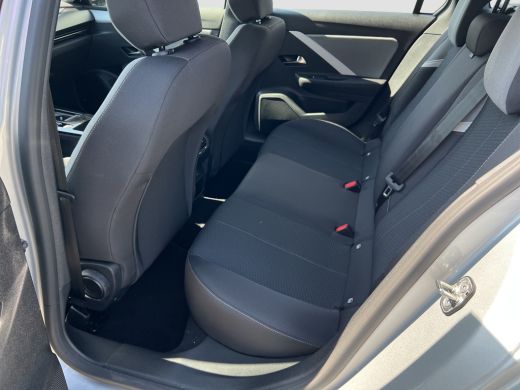 Opel Astra Electric 54 kWh Edition 8 jaar Garantie| Apple Carplay/Android Auto|telefoonintegratie premium | ... ActivLease financial lease