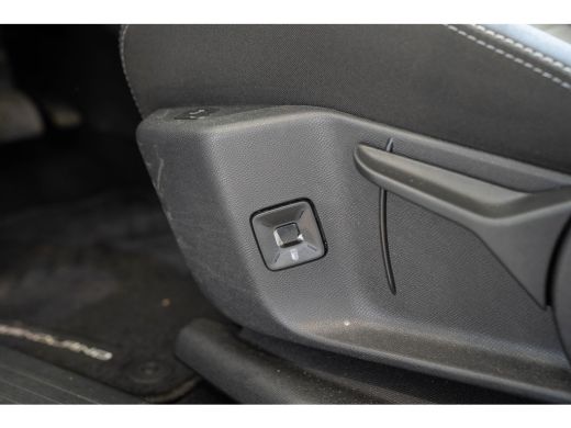 Opel Grandland Business Edition 73 kWh | Tot 8 Jaar Garantie! | SOH 97% | Panoramadak | Focal Audio | Warmtepomp... ActivLease financial lease
