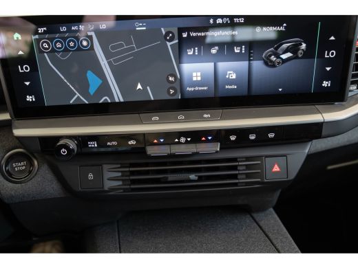 Opel Grandland Business Edition 73 kWh | Tot 8 Jaar Garantie! | SOH 97% | Panoramadak | Focal Audio | Warmtepomp... ActivLease financial lease