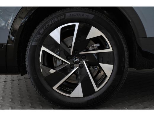 Opel Grandland Business Edition 73 kWh | Tot 8 Jaar Garantie! | SOH 97% | Panoramadak | Focal Audio | Warmtepomp... ActivLease financial lease