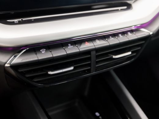 Skoda Octavia Combi 1.0 e-TSI Sport Automaat (VIRTUAL COCKPIT, APPLE CARPLAY, GROOT NAVI, STOELVERWARMING, SPOR... ActivLease financial lease