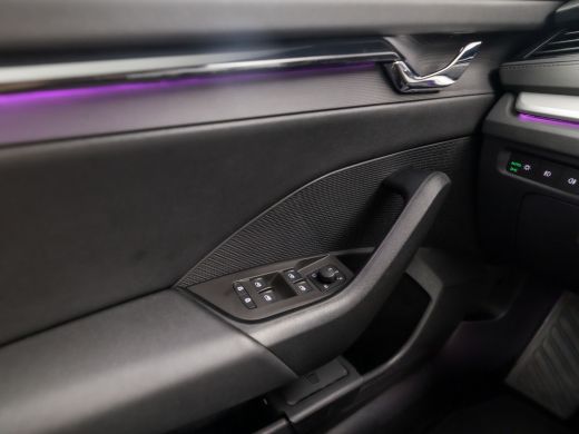 Skoda Octavia Combi 1.0 e-TSI Sport Automaat (VIRTUAL COCKPIT, APPLE CARPLAY, GROOT NAVI, STOELVERWARMING, SPOR... ActivLease financial lease