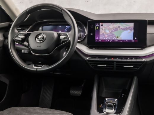 Skoda Octavia Combi 1.0 e-TSI Sport Automaat (VIRTUAL COCKPIT, APPLE CARPLAY, GROOT NAVI, STOELVERWARMING, SPOR... ActivLease financial lease