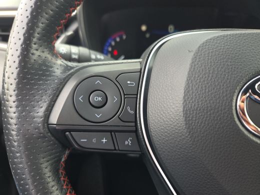 Toyota Corolla 1.8 Hybrid GR-Sport | Apple CarPlay | Rijklaar incl. garantie | ActivLease financial lease