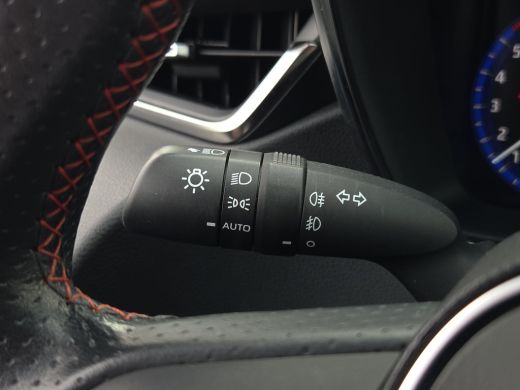 Toyota Corolla 1.8 Hybrid GR-Sport | Apple CarPlay | Rijklaar incl. garantie | ActivLease financial lease