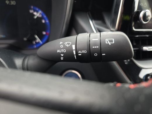 Toyota Corolla 1.8 Hybrid GR-Sport | Apple CarPlay | Rijklaar incl. garantie | ActivLease financial lease