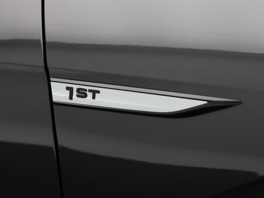 Volkswagen ID.4 First Max 77 kWh | Stoel/Stuurverwarming | Panorama dak | IQ Light | 360 Camera | Adaptive cruise... ActivLease financial lease