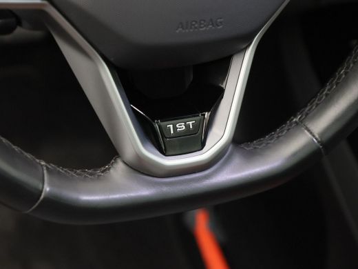 Volkswagen ID.4 First Max 77 kWh | Stoel/Stuurverwarming | Panorama dak | IQ Light | 360 Camera | Adaptive cruise... ActivLease financial lease