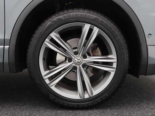 Volkswagen Tiguan Allspace 1.5 TSi 150 Pk Automaat R-Line 7-Persoons | Stoelverwarming | Panorama dak | Adaptive Cruise | 36... ActivLease financial lease