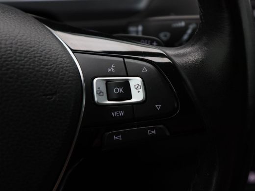 Volkswagen Tiguan Allspace 1.5 TSi 150 Pk Automaat R-Line 7-Persoons | Stoelverwarming | Panorama dak | Adaptive Cruise | 36... ActivLease financial lease