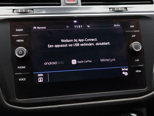 Volkswagen Tiguan Allspace 1.5 TSi 150 Pk Automaat R-Line 7-Persoons | Stoelverwarming | Panorama dak | Adaptive Cruise | 36... ActivLease financial lease