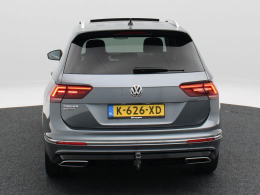 Volkswagen Tiguan Allspace 1.5 TSi 150 Pk Automaat R-Line 7-Persoons | Stoelverwarming | Panorama dak | Adaptive Cruise | 36... ActivLease financial lease