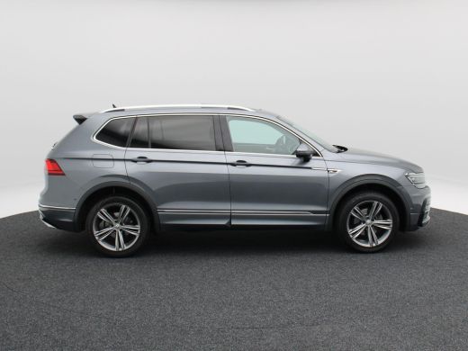 Volkswagen Tiguan Allspace 1.5 TSi 150 Pk Automaat R-Line 7-Persoons | Stoelverwarming | Panorama dak | Adaptive Cruise | 36... ActivLease financial lease