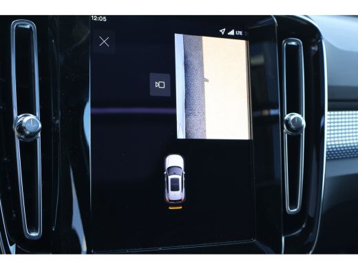 Volvo  EX40 Single Motor Extended Range Ultra Dark | Harman Kardon | BLIS | Pano | 360Cam | ActivLease financial lease