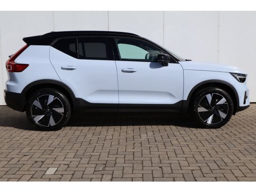 Volvo  EX40 Single Motor Extended Range Ultra Dark | Harman Kardon | BLIS | Pano | 360Cam | ActivLease financial lease