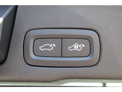Volvo  XC60 2.0 T6 Plug-in hybrid AWD Plus Bright &euro;5.000,- Demo Voordeel | Harman Kardon | ActivLease financial lease