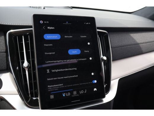 Volvo  XC90 2.0 T8 Plug-in hybrid AWD Ultra Bright Exec. Ed. &euro;14.845,- Demo Voordeel!! | 22" | Luchtvering | ... ActivLease financial lease