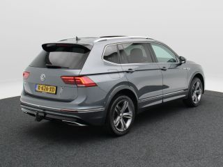 Volkswagen Tiguan Allspace 1.5 TSi 150 Pk Automaat R-Line 7-Persoons | Stoelverwarming | Panorama dak | Adaptive Cruise | 36...