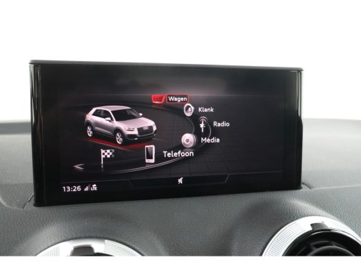 Audi Q2 30 TFSI S Edition virtual, pano, climate, leer, ActivLease financial lease