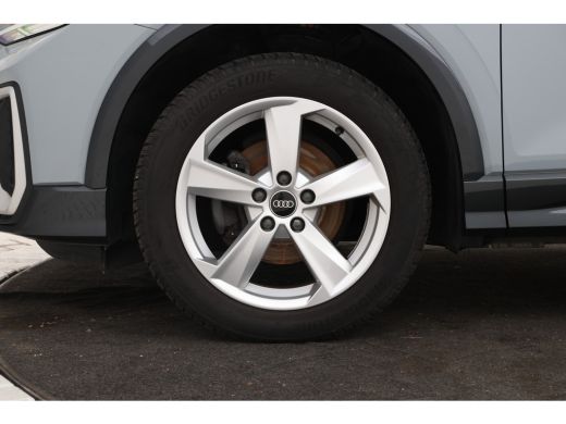 Audi Q2 30 TFSI S Edition virtual, pano, climate, leer, ActivLease financial lease