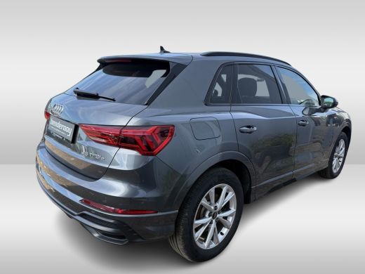 Audi Q3 45 TFSI e Hybrid 245pk S edition ActivLease financial lease