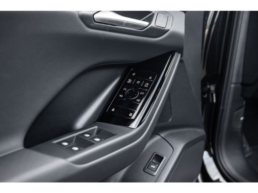 Audi Q6 e-tron 185 kW | Trekhaak | Stoelverwarming Voor + Achter | Camera | ActivLease financial lease