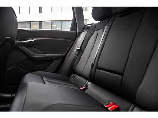 Audi Q6 e-tron 185 kW | Trekhaak | Stoelverwarming Voor + Achter | Camera | ActivLease financial lease