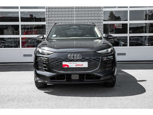 Audi Q6 e-tron 185 kW | Trekhaak | Stoelverwarming Voor + Achter | Camera | ActivLease financial lease