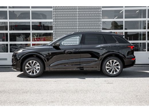 Audi Q6 e-tron 185 kW | Trekhaak | Stoelverwarming Voor + Achter | Camera | ActivLease financial lease