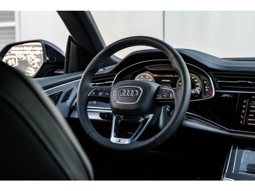 Audi Q8 60 TFSI e quattro Pro Line S Competition 490 PK | Trekhaak | Panoramadak | Laser | B&O | 360 camera ActivLease financial lease
