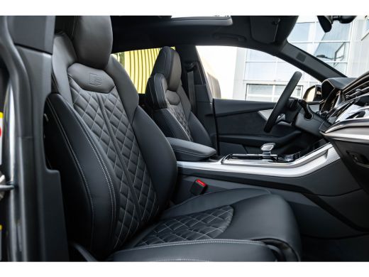 Audi Q8 60 TFSI e quattro Pro Line S Competition 490 PK | Trekhaak | Panoramadak | Laser | B&O | 360 camera ActivLease financial lease
