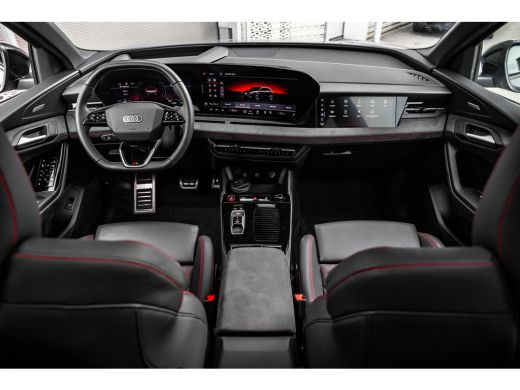 Audi SQ6 e-tron quattro 360 kW | Panoramadak | Massage | Luchtvering | Bang & Olufsen | HUD | ActivLease financial lease