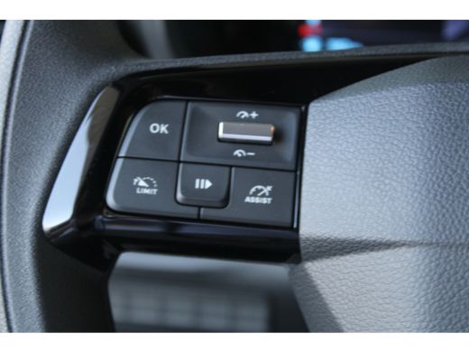 Citroën Berlingo 1.5 BlueHDi 100 S&S L1 | Trekhaak | Navigatiesysteem | Achteruitrijcamera | Dakdragers | Dodehoek... ActivLease financial lease