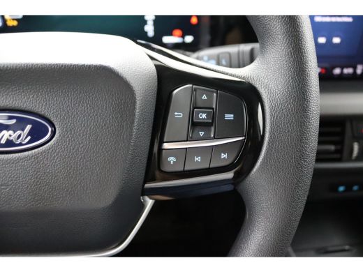 Ford E-Transit Courier Limited 44 kWh | Trekhaak | CarPlay/Android Auto | LED | Schuifdeur | Airconditioning ActivLease financial lease