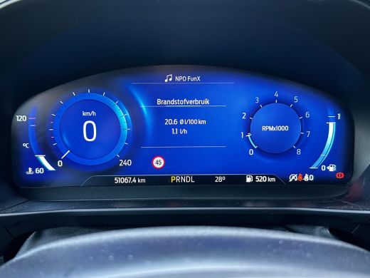 Ford Focus 1.0 155PK Hybrid ST Line X AUTOMAAT | AGR STOEL| | STOEL, STUUR & VOORRUITVERWARMING| CAMERA| CRU... ActivLease financial lease