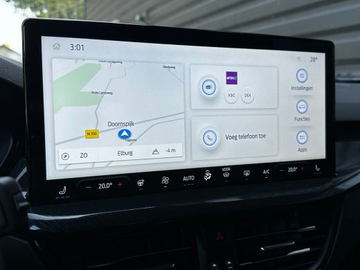Ford Focus 1.0 155PK Hybrid ST Line X AUTOMAAT | AGR STOEL| | STOEL, STUUR & VOORRUITVERWARMING| CAMERA| CRU... ActivLease financial lease