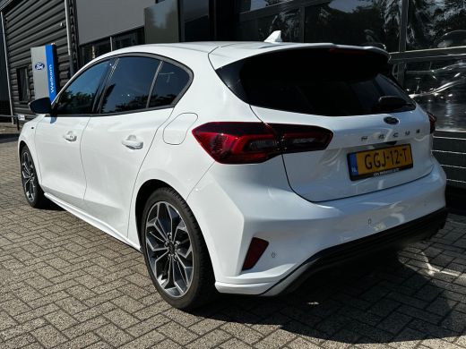 Ford Focus 1.0 155PK Hybrid ST Line X AUTOMAAT | AGR STOEL| | STOEL, STUUR & VOORRUITVERWARMING| CAMERA| CRU... ActivLease financial lease