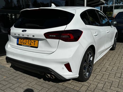 Ford Focus 1.0 155PK Hybrid ST Line X AUTOMAAT | AGR STOEL| | STOEL, STUUR & VOORRUITVERWARMING| CAMERA| CRU... ActivLease financial lease