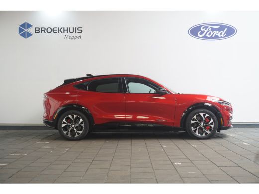 Ford Mustang Mach-E Mach-E Extended RWD 98 kWh | Achteruitrijcamera | Cruise control adaptief met Stop&Go en stuurhul... ActivLease financial lease