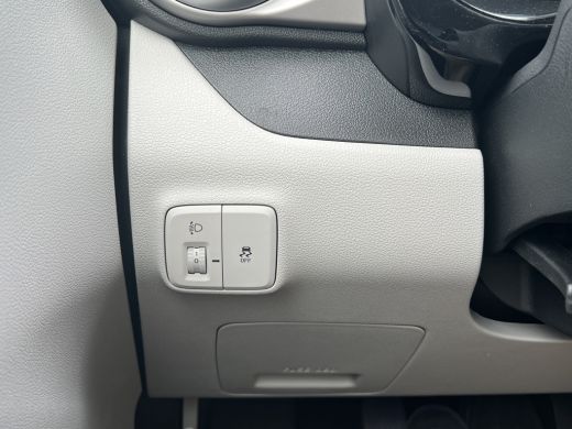 Hyundai i10 1.0 Premium TwoTone | Achteruitrijcamera | Apple Carplay/Android Auto|telefoonintegratie premium ... ActivLease financial lease