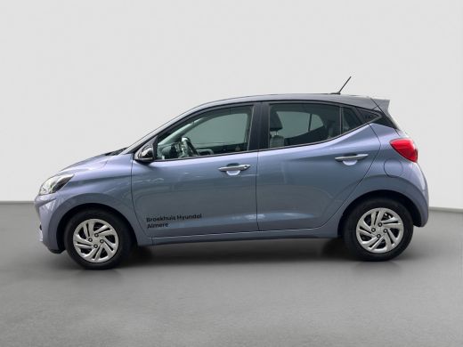 Hyundai i10 1.0 Premium TwoTone | Achteruitrijcamera | Apple Carplay/Android Auto|telefoonintegratie premium ... ActivLease financial lease