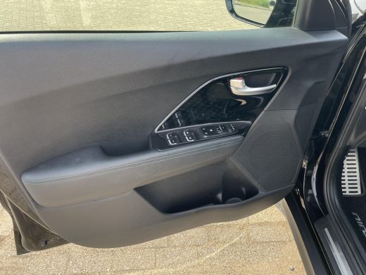 Kia e-Niro ExecutiveLine 64 kWh | Stoelverwarming en ventilatie | Leder | Elektrische stoelen | ActivLease financial lease