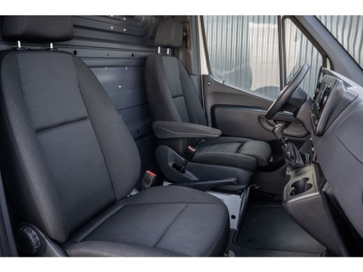 Mercedes-Benz Sprinter 311 CDI RWD L2H2 | Volledig Ingericht | Mbux | Camera | Carplay | Climatronic ActivLease financial lease