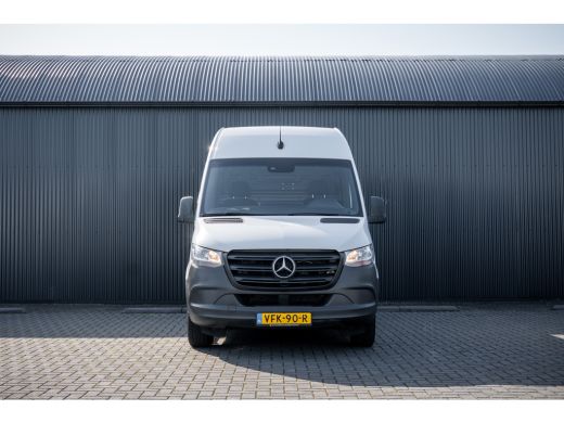 Mercedes-Benz Sprinter 311 CDI RWD L2H2 | Volledig Ingericht | Mbux | Camera | Carplay | Climatronic ActivLease financial lease