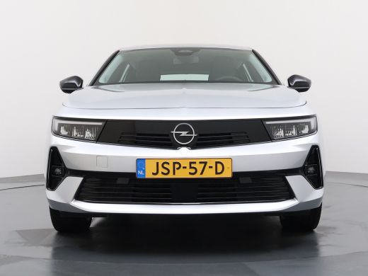 Opel Astra Electric 54 kWh Edition / Navigatie / Parkeersensoren / Carplay / ECC / 18'' LMV ActivLease financial lease